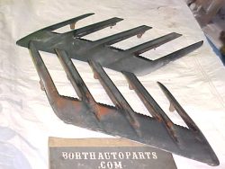 Sold 1972-74 Dodge Challenger Fender Louvers No.3613190-1