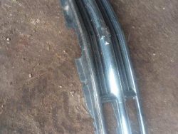 1999 Chevy Suburban Truck Grill