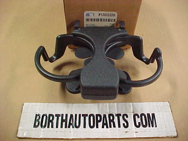 Sold 1997-2000 Buick Century Regal Cup Holder Front Gm No.12533205 ...